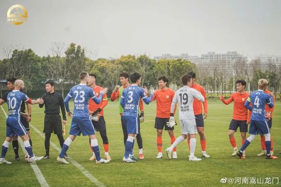 制服丝袜第四页